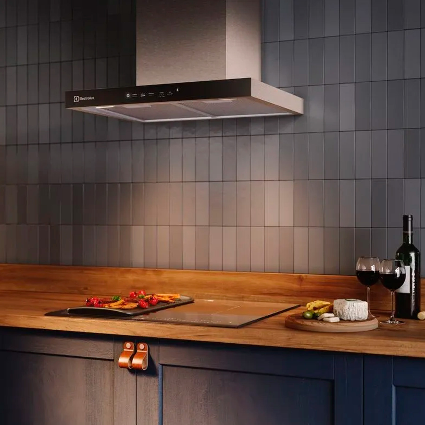 coifa_de_parede_electrolux_90cm_127v_com_hob2hood_ce9tf_92196272_d4b5_1800x1800.jpg