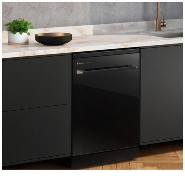 lava_loucas_electrolux_pro_series_com_14_servicos_11_program_1571464502_b50f_600x600-1.jpg
